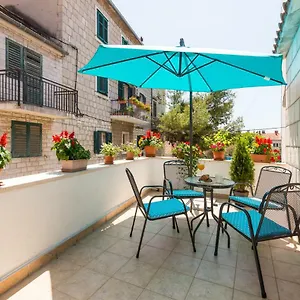  Appartement Abazur